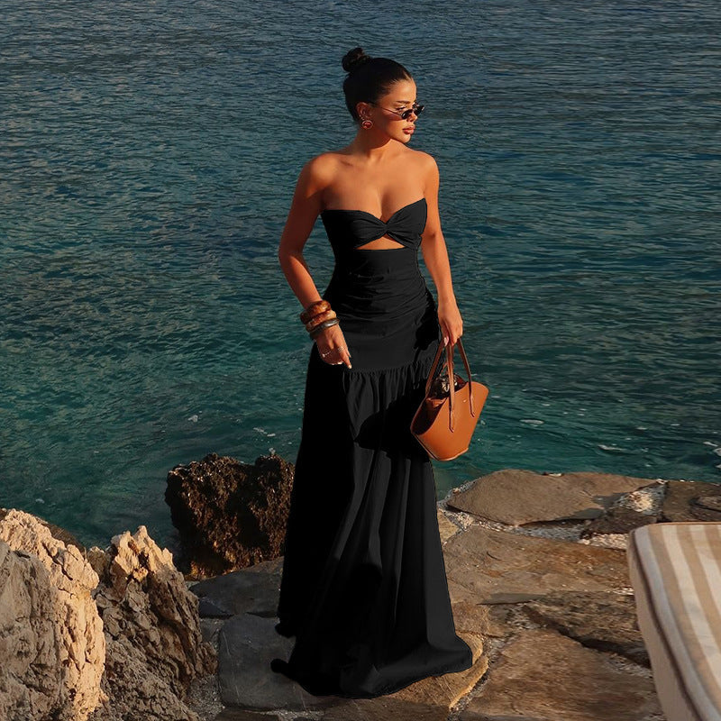 Shop Black Fitted Bust With Waist Cutout Maxi Dress - for Women | OUTZIDR